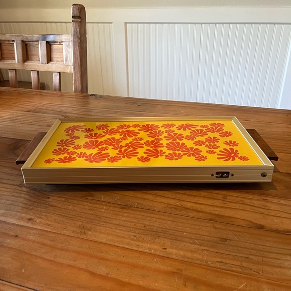 Vintage Cornwall Hot Electric Tray 60’s-70’s Floral Pattern - Picture 3 of 16